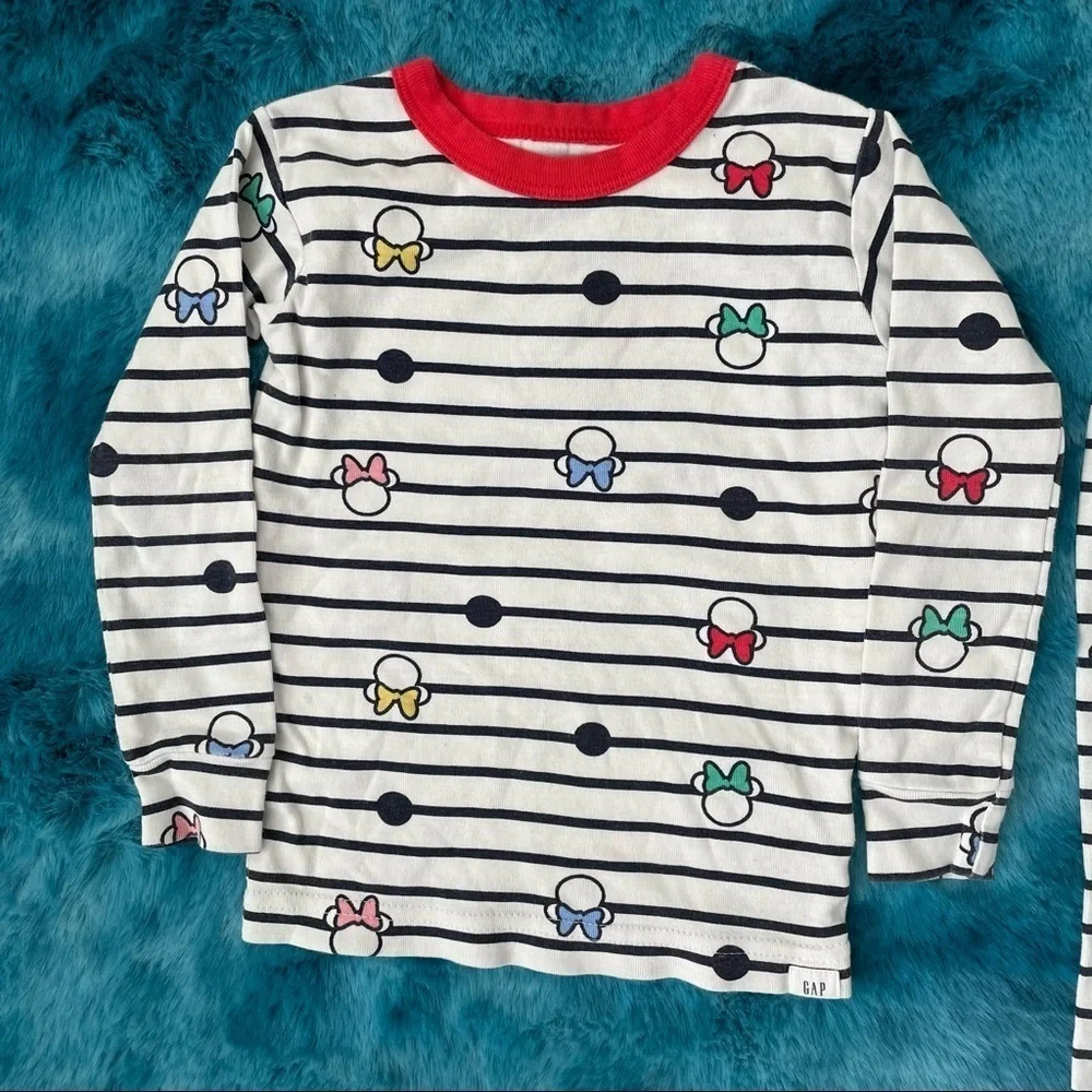 Baby Gap x Disney Toddler Girl Long Sleeve Pajama Set Size 2 years